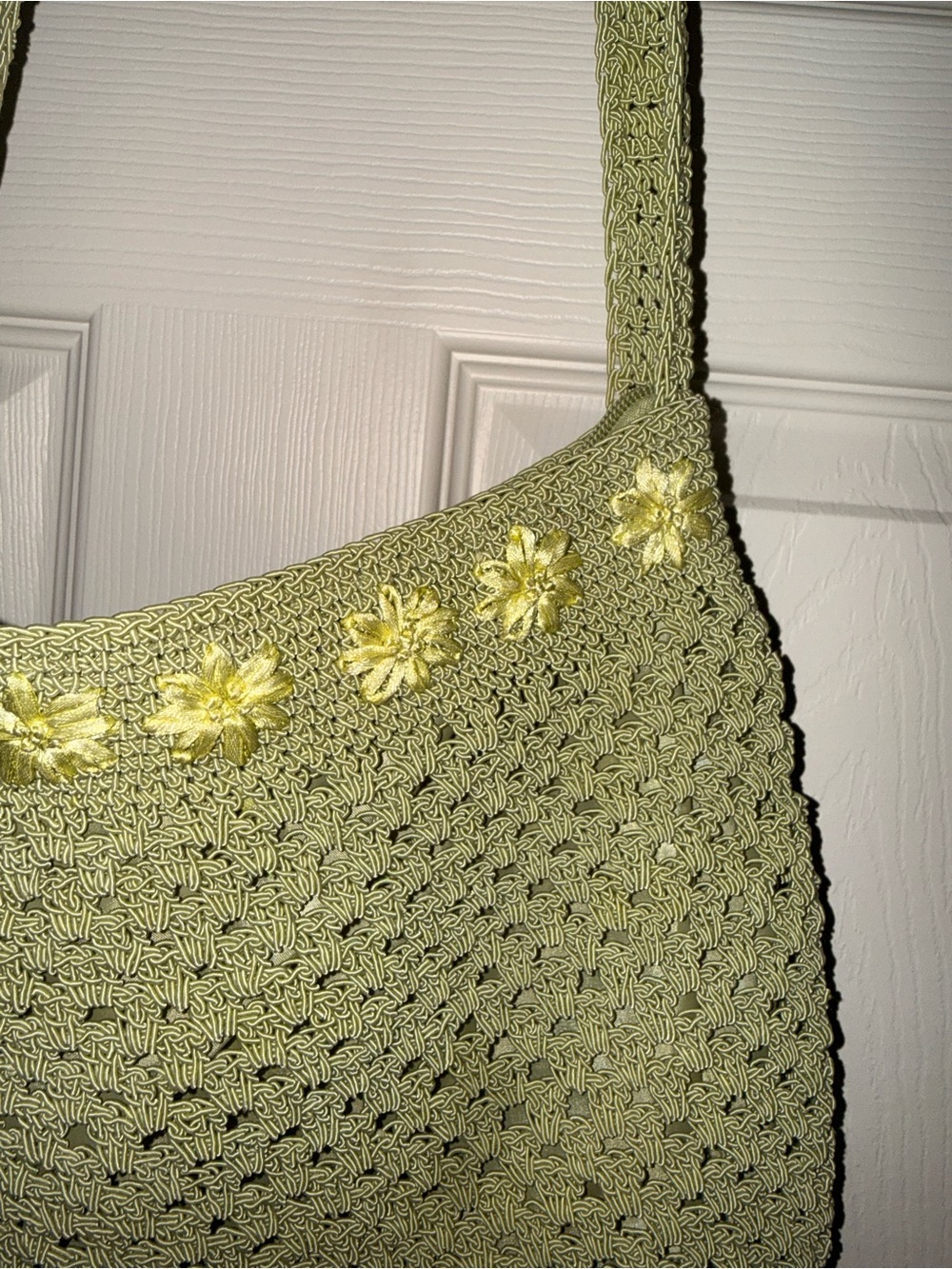 Carlo D’Santi Green Crochet Bag with Floral Detail - Picture 4 of 9